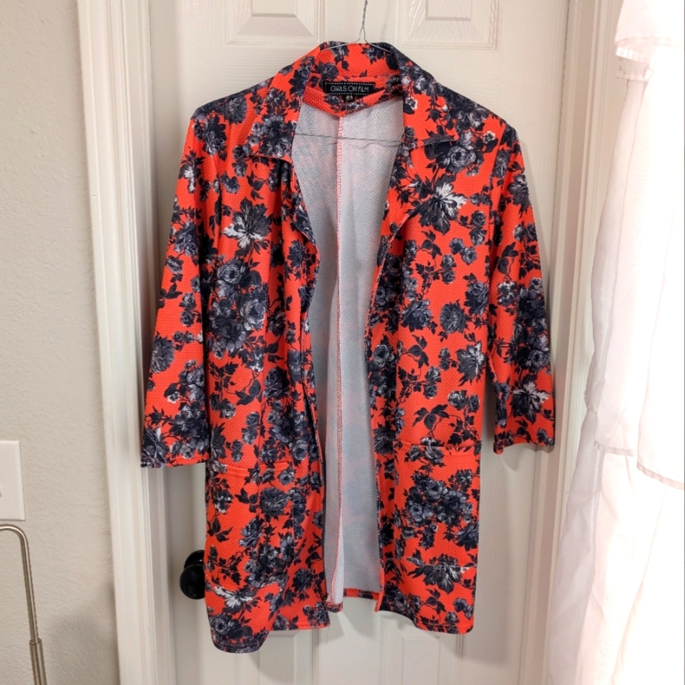 3/$10 Girls on Film Floral Blazer in Coral